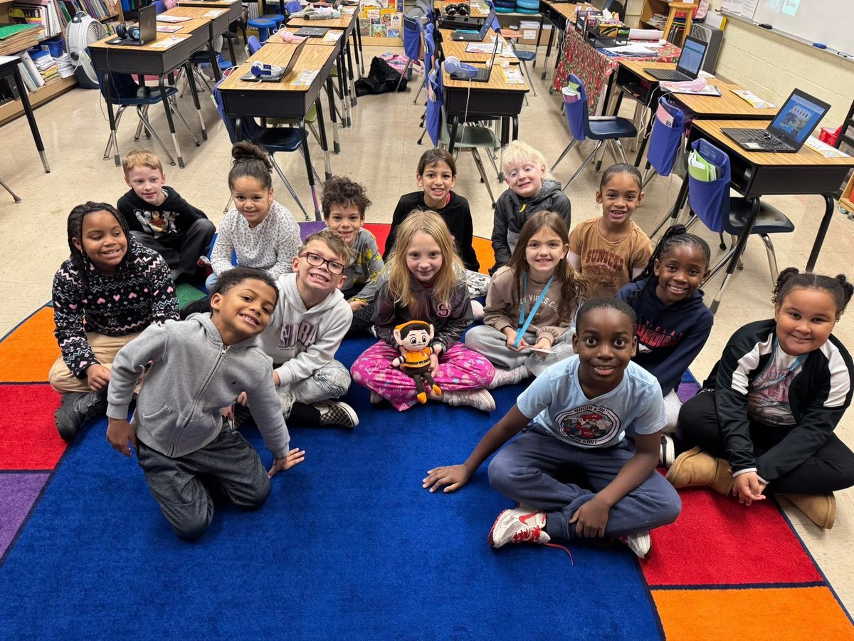 Brownie the Elf caused maximum merry mayhem at <a href="/ParmaSchools/">Parma City School District</a> <a href="/PCSDRidgeBrook_/">PCSD Ridge Brook</a> ! The moment he arrived, students were bursting with excitement! There were hugs, photos, more hugs, even MORE HUGS and some more shenanigans too! <a href="/SITG_Browns/">Stay in the Game! Attendance Network</a> <a href="/Browns/">Cleveland Browns</a> Where will he pop up next?