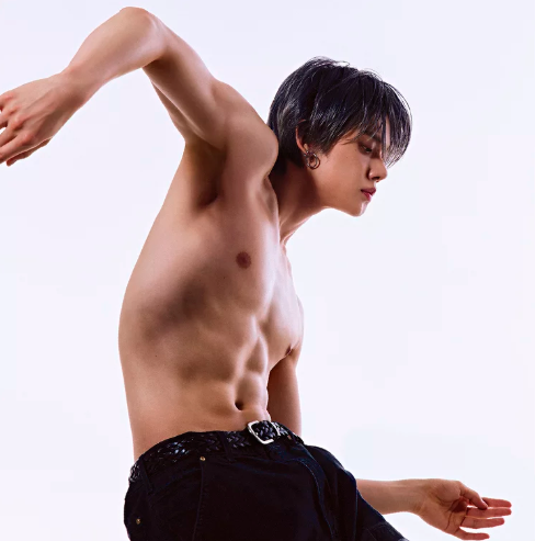 About Music tweet media