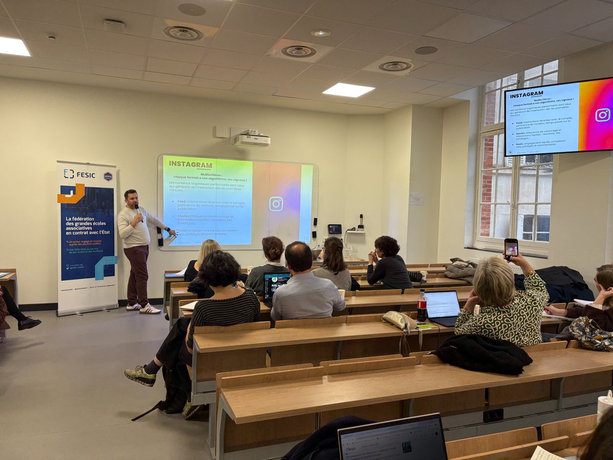 Cette semaine, notre Directeur Conseil Denis Costa a eu le plaisir d’intervenir pour les Rencontres Com’ de la FESIC autour d’un sujet qui nous passionne :
« Les réseaux sociaux : de l’attention au sens : les clés pour rester pertinent en 2026 ».