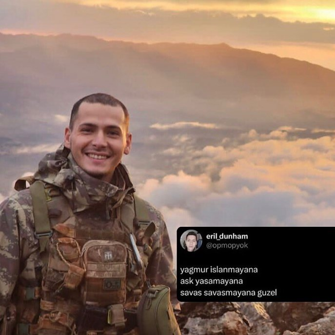 bosunatiklama's tweet photo. Piyade Teğmen Eril Alperen Emir'in terör örgütü PKK tarafından şehit edilmesinin üzerinden 2 yıl geçti. 🇹🇷

"Yağmur ıslanmayana, aşk yaşamayana, savaş savaşmayana güzel." https://t.co/l4ho8BbPGX