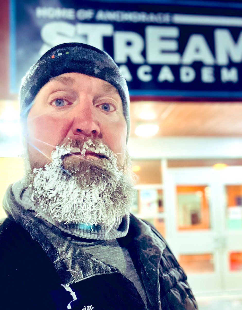 AK_El_Jefe's tweet photo. Frosty Friday
#icebeards https://t.co/oemvD4Mja2