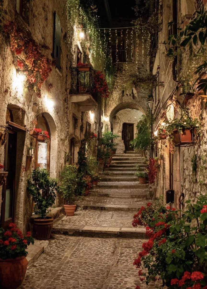 W0rld2025's tweet image. Tuscany, Italy