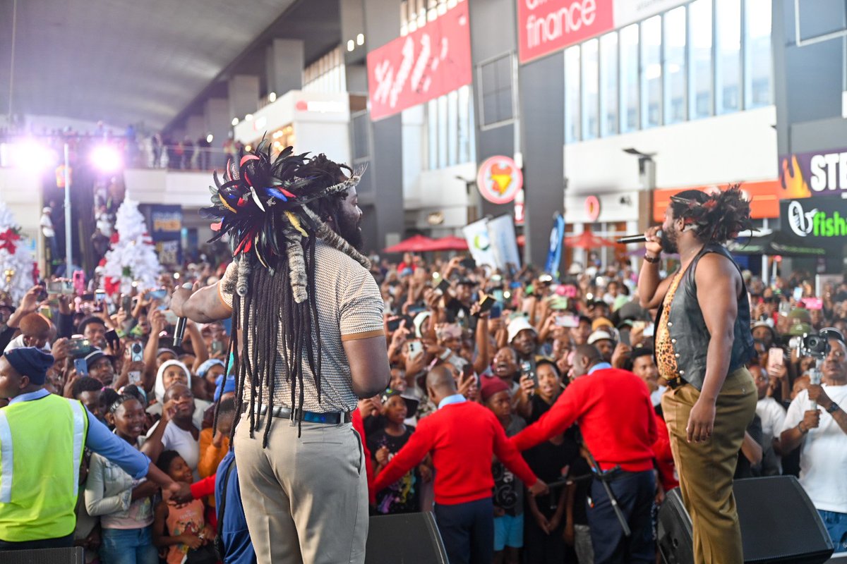 PRASA_Group's tweet image. It was a concert at Park Station. 
@BigZulu_ZN X @Sjava_atm 
#Touchdown #MetroFM