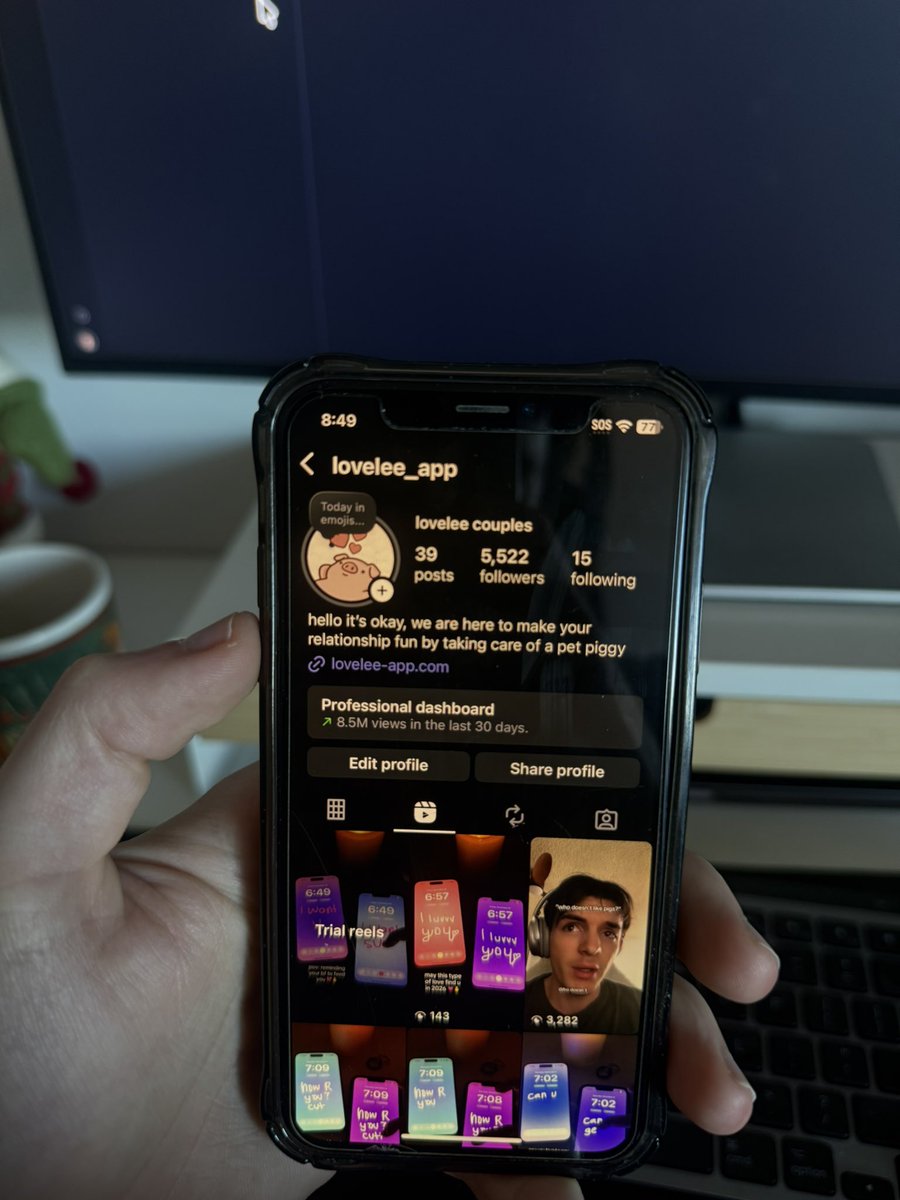 RT @jackfriks : Un gars et un téléphone jetable peuvent faire beaucoup de choses en un mois
Plus de 50 000 téléchargem