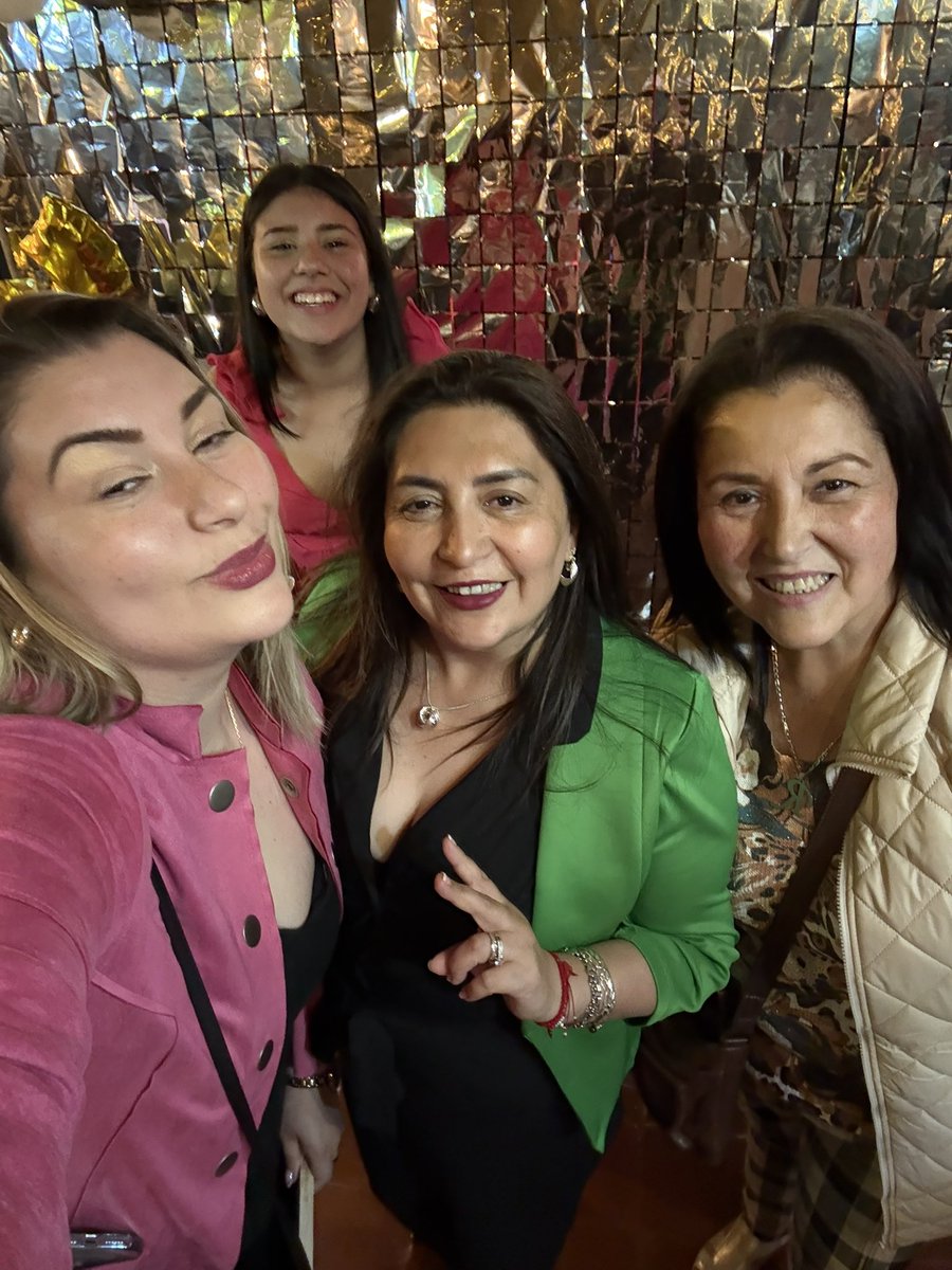 Pincoya Sin Glamour tweet media