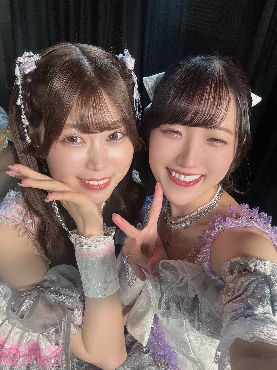 mai_m_m8911's tweet photo. ひとみ💛ゆか🧡なつみ💜 https://t.co/sMojPcKoJT