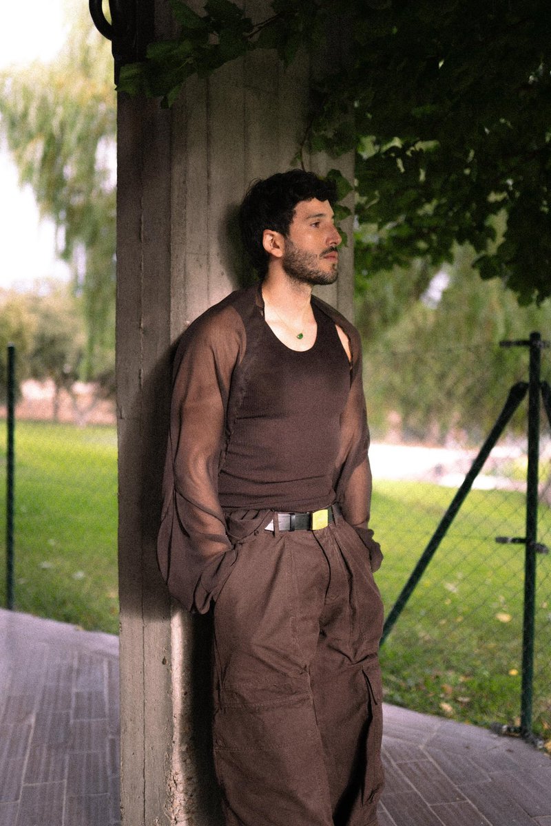 Enamorado o no: pon #SebastianYatra igual.