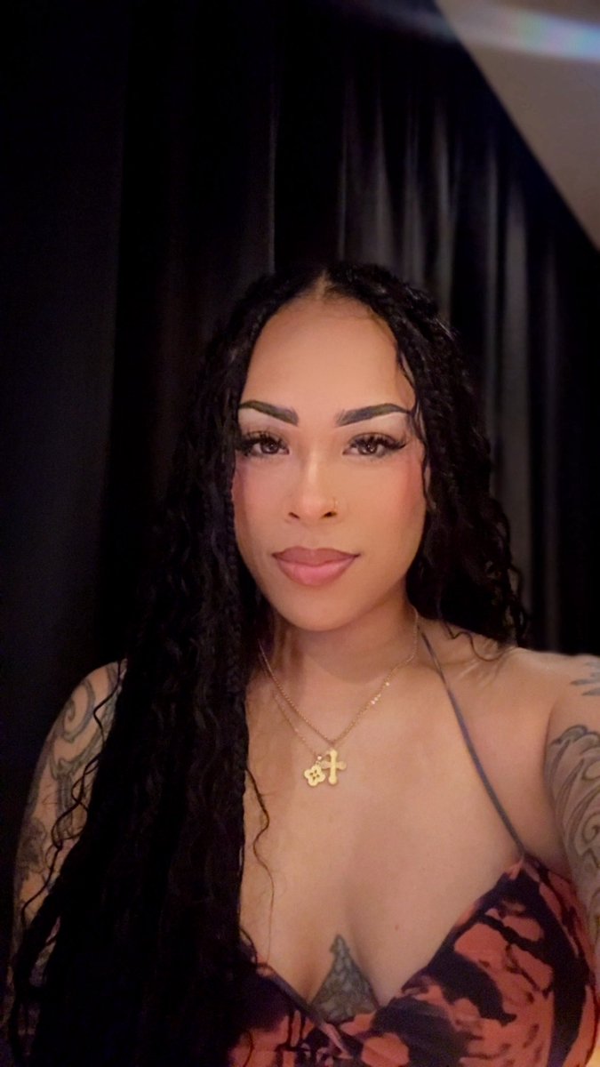 💜💛 tweet media