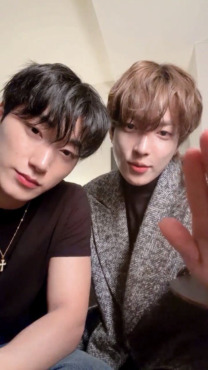 INFPsUnit's tweet image. hongsan day !! 💗