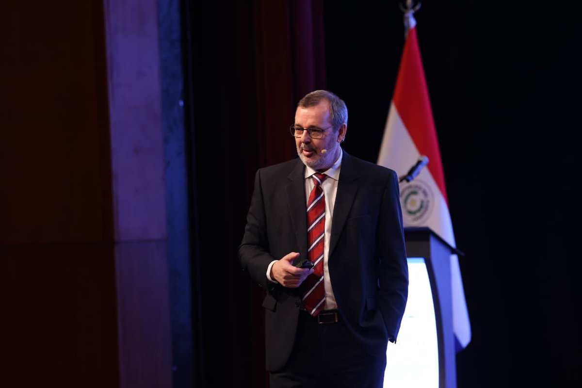 Banco Central del Paraguay tweet media
