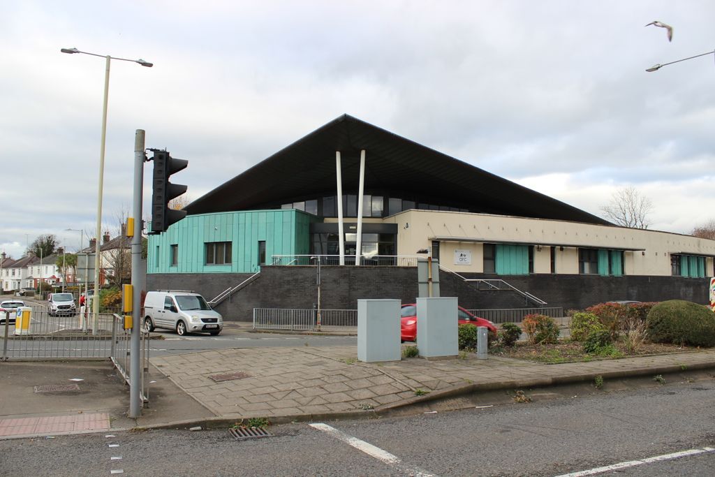 Worried about someone who is having a difficult time? Reaching out can be the first step.

ARC are available to give confidential advice for those who struggle with mental illness.  

📞 01656 763176
📨 ARCInformationandAdvice@bridgend.gov.uk 
⏲ 9.00am – 4.30pm Monday – Friday