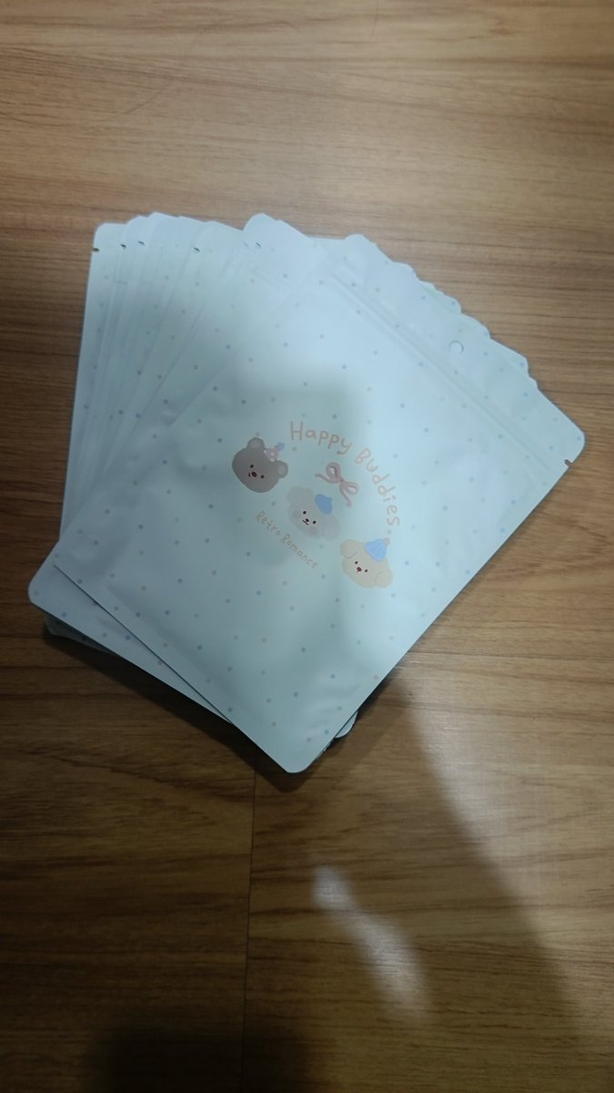 Attention! Attention!
Attention!
Freebies for Thame Po The Series — only 20 packs!
First come, first serve.
Just like, retweet, follow us &amp; join our Telegram.

My friend <a href="/jiesiii/">Jie</a> will give them out 1pm–1:30pm.
See you! 🎉
#thamepofirstanniversary 
#whereheartbeat120times