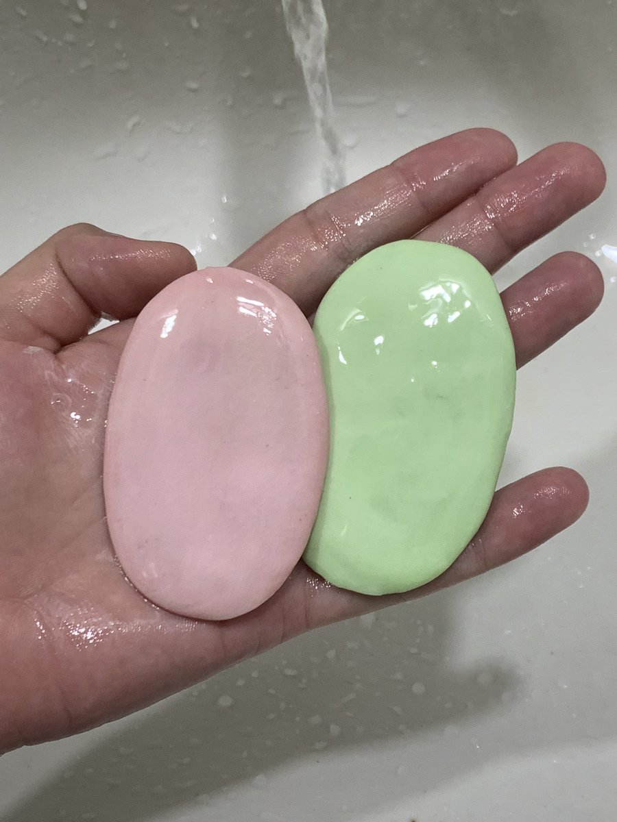 ellos se creen q yo soy estúpida ….