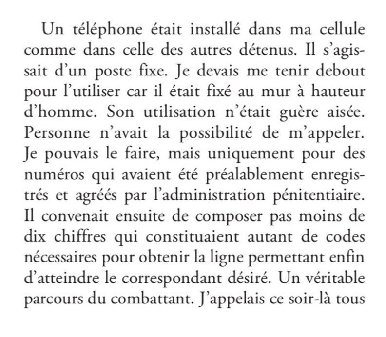 Sarkozy se plaint d'avoir « le goût du sang toute la journée » pour s'être coupé en « étant obligé de lécher une enveloppe » trouve « pénible » de composer un numéro de téléphone ... 

Cet incapable totalement déconnecté du réel et du quotidien des français a dirigé la France !