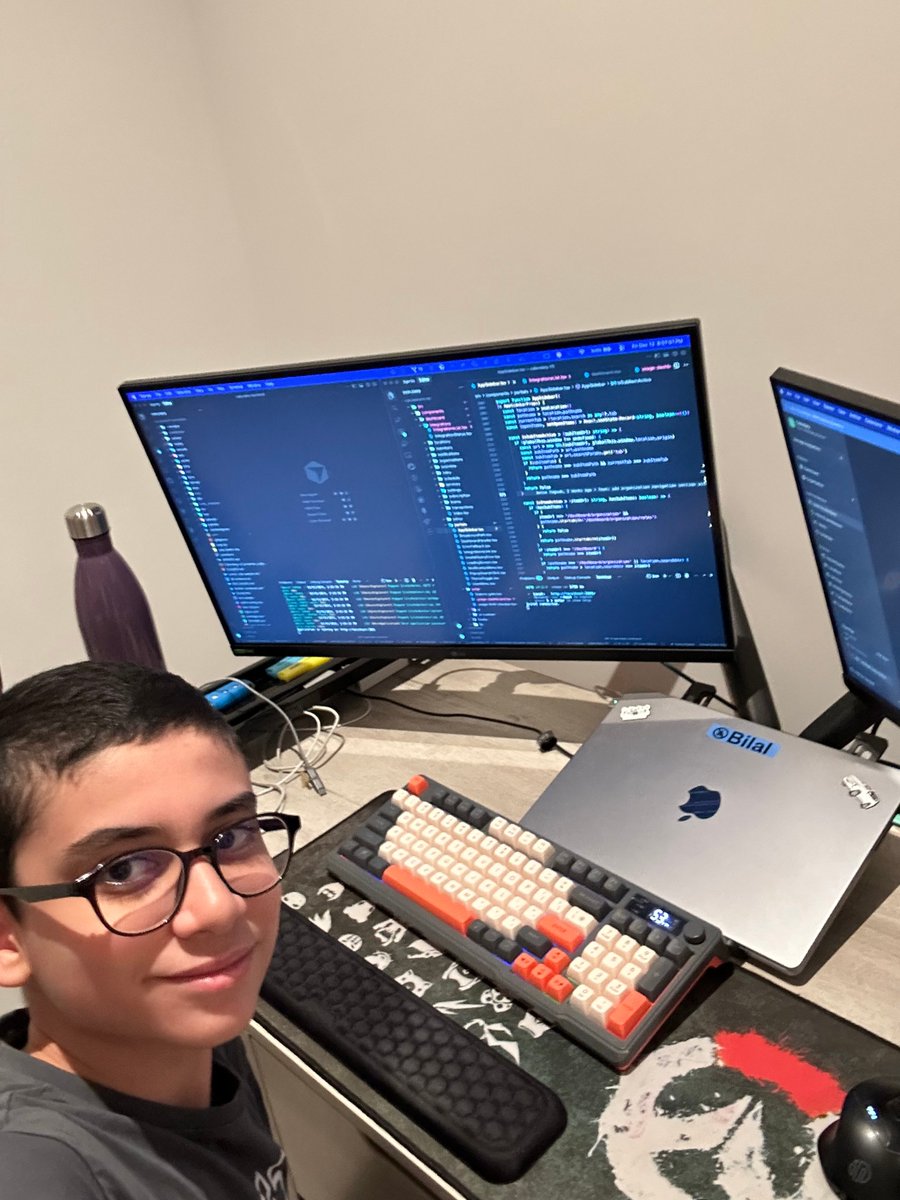 bil0090's tweet image. Im 15.
Doesnt play games
Doesnt waste time on social media
No addictions to games, etc

But Im still having fun.
I make $$$
I built a startup
Got investment offers from AWS, a16z, &amp;amp; more
One of the youngest CTOs

Never let someone else define your life, just follow your dreams