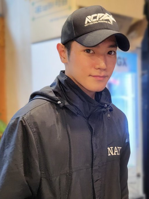 taeyongpictures's tweet image. ONLY 1 DAY LEFT !!!!