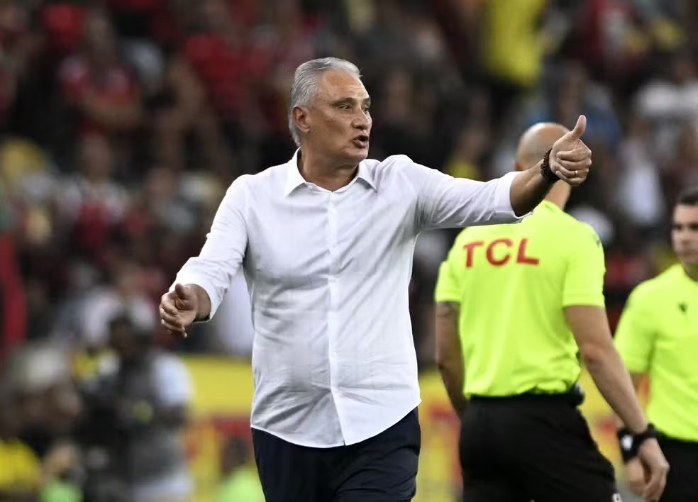 globoesporters's tweet photo. Inter faz proposta para o técnico Tite e aguarda resposta https://t.co/XcC5SE2tdZ https://t.co/DJyFYhY6pB