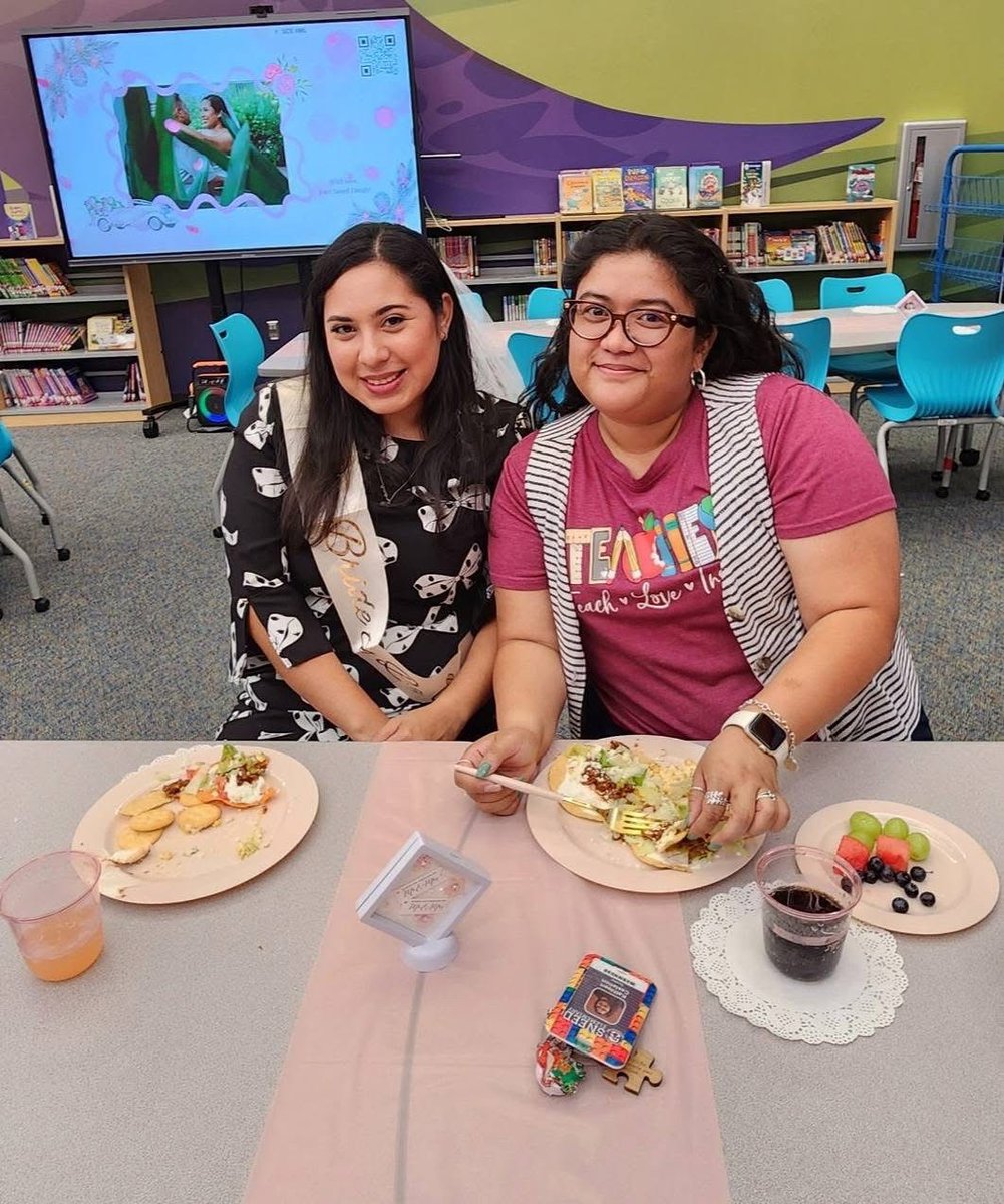 Ms. S. Gonzalez tweet media