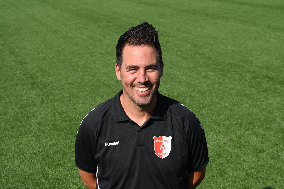 Vandaag is bekend geworden dat onze hoofdtrainer Bas de Raat ons aan het eind van dit seizoen gaat verlaten. Hij gaat volgend seizoen aan de slag als hoofdtrainer bij <a href="/vvzwartwit63/">vvzwartwit63</a>. Wij vinden het als club erg jammer maar we gunnen hem deze stap van harte.
roodwit-putten.nl/trainer-bas-de…