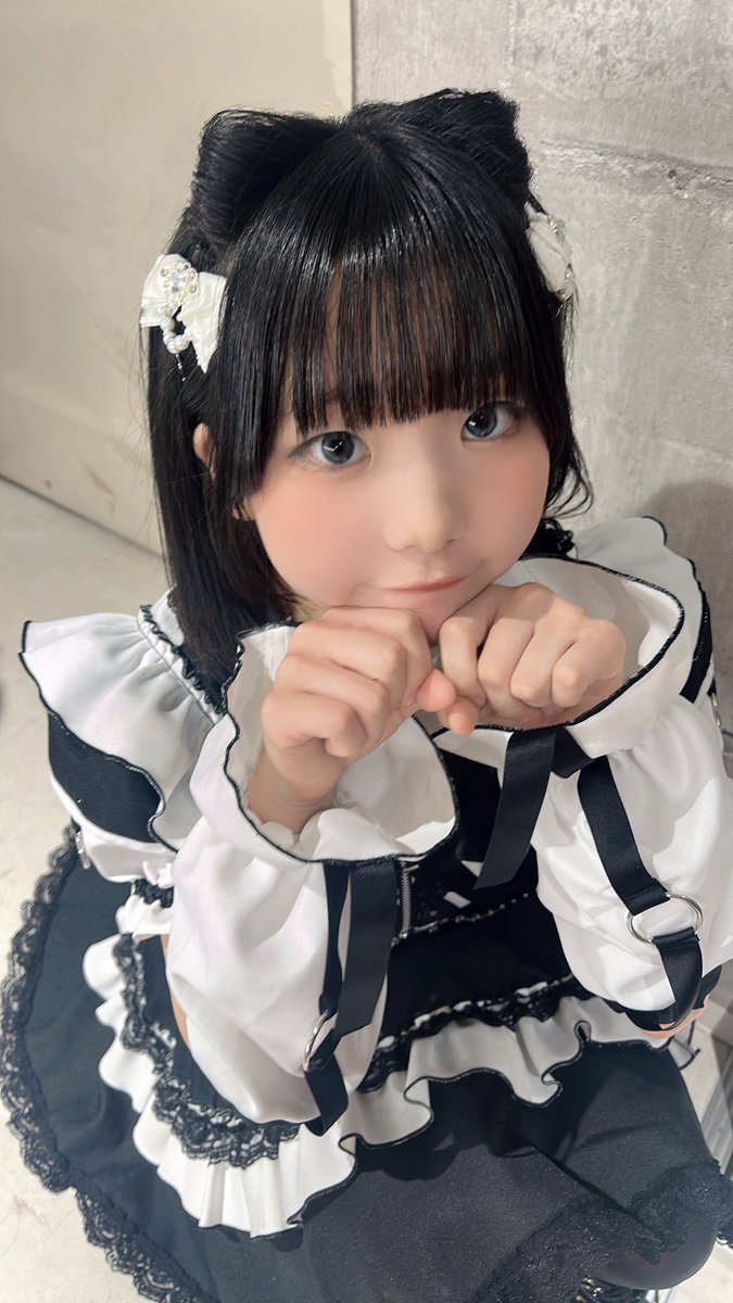 Post by 猫田 れな@1/20 zepp新宿ムンラビワンマン on X: にゃんにゃん…♡