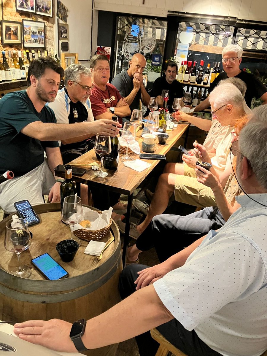 Paladar Noir 🐶🍷 tweet media