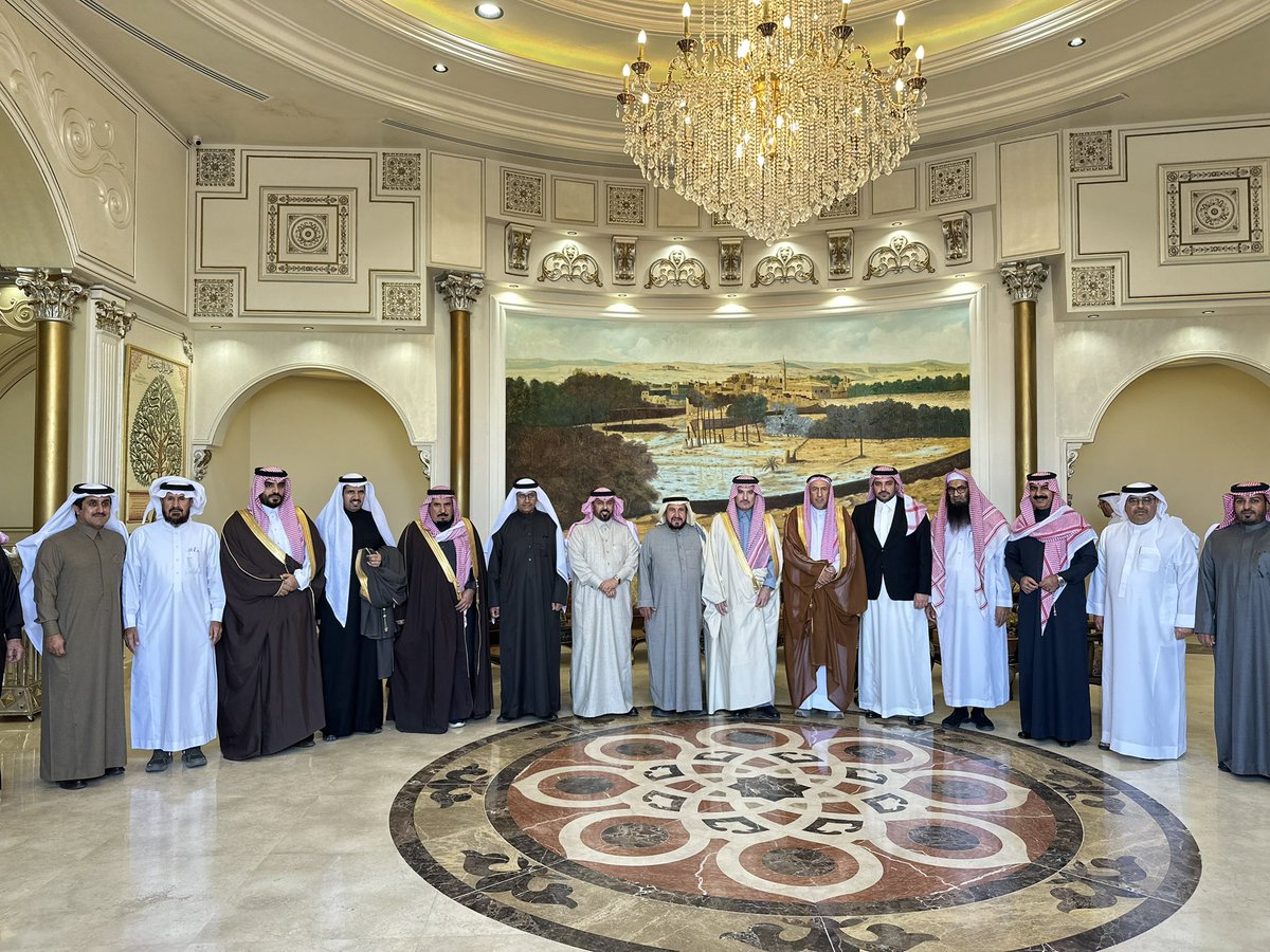 نحن سعداء بتشريفك لنا اخي العزيز الشيخ محمد بن سلطان بن جهجاه ابن حميد في ديواننا الأحمدية بـ #تمير وتباركت علينا بحضور جمع من الأحبه والأعيان والوجهاء ويا هلا والله ويا مرحبا