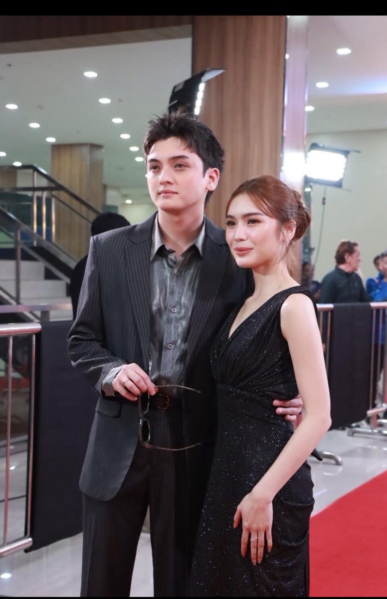 cloudviewer411's tweet image. In Seth’s quote - “Mahirap sukuan ang mga artistang #FranSeth pangarap mong hangaan— True to everyone who stan and admire other actors/ actresses.