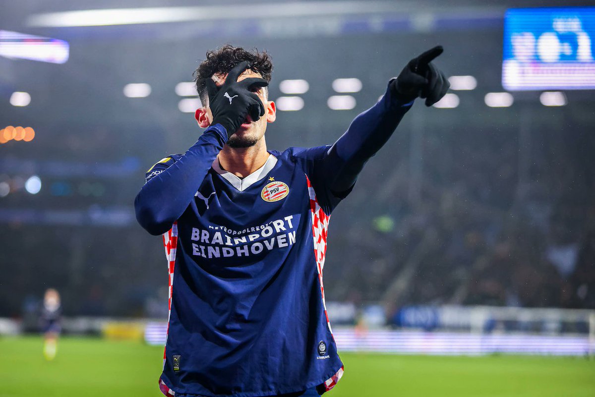 DoedelzakPSV's tweet photo. Even zo op de valreep van het weekend: wat is Ricardo Pepi toch een ongekende doelpuntenmachine. Zo dodelijk. In de 2,5 jaar dat hij bij PSV speelt, is dit zijn gemiddelde:

23/24: ⚽️ per 85' ⏱️
24/25: ⚽️ per 63' ⏱️
25/26: ⚽️ per 86' ⏱️

#PSV #ElTren https://t.co/kyIFSiGyMR