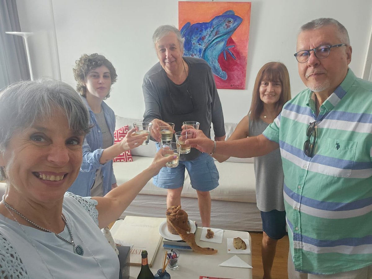 Gracias a todo el equipo de Esto del Cine SRL por un gran 2025!