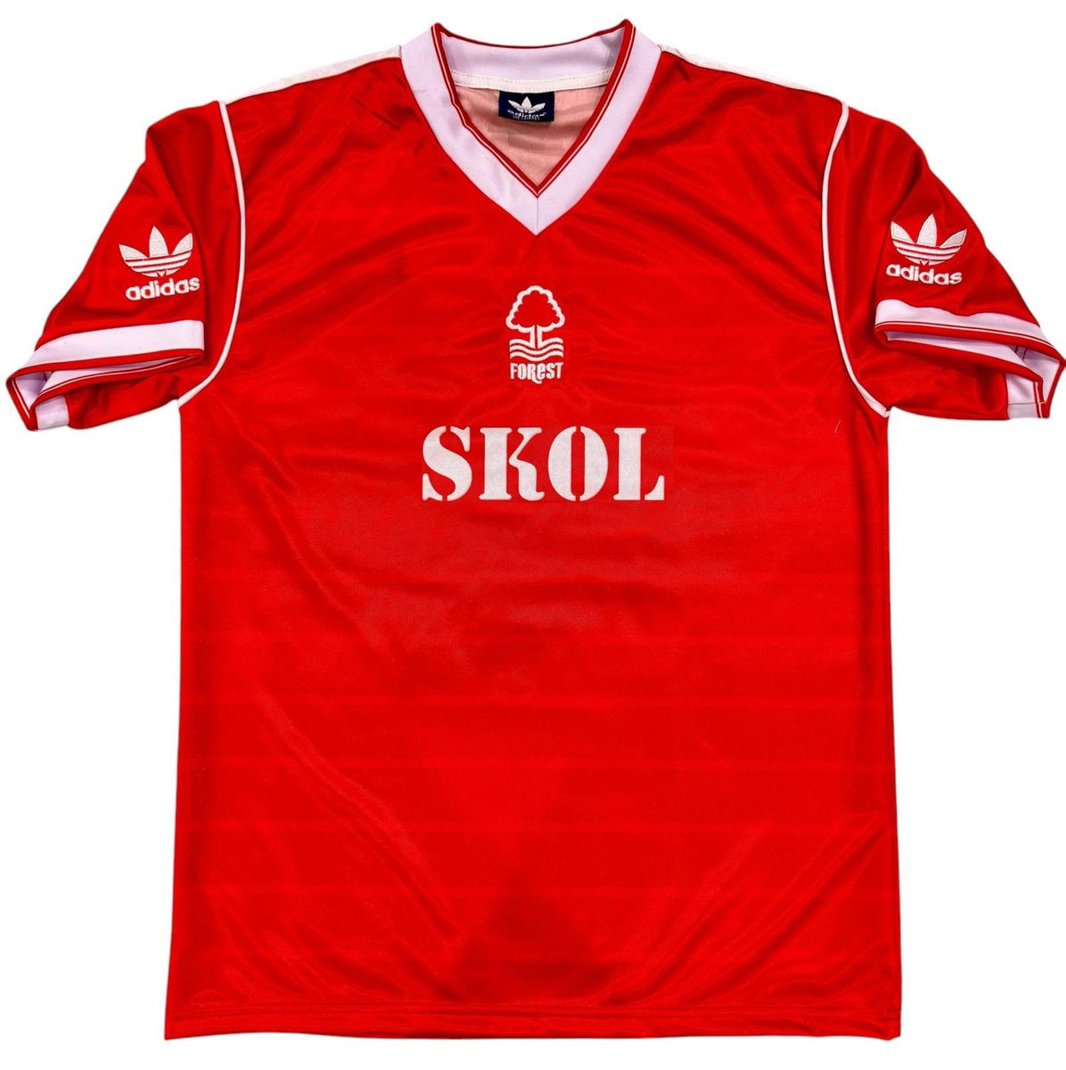🚨 COMPETITION TIME 🚨

The Forest SKOL shirt is back on sale very soon 🔴🌳
But before it drops… you can win one FREE 👀

How to enter:
✅ Repost 
✅ Follow 
✅ Join our Discord 👉 discord.gg/wcUUm5wq
.
Winner announced before the restock goes live 👏

Good luck, Reds ❤️