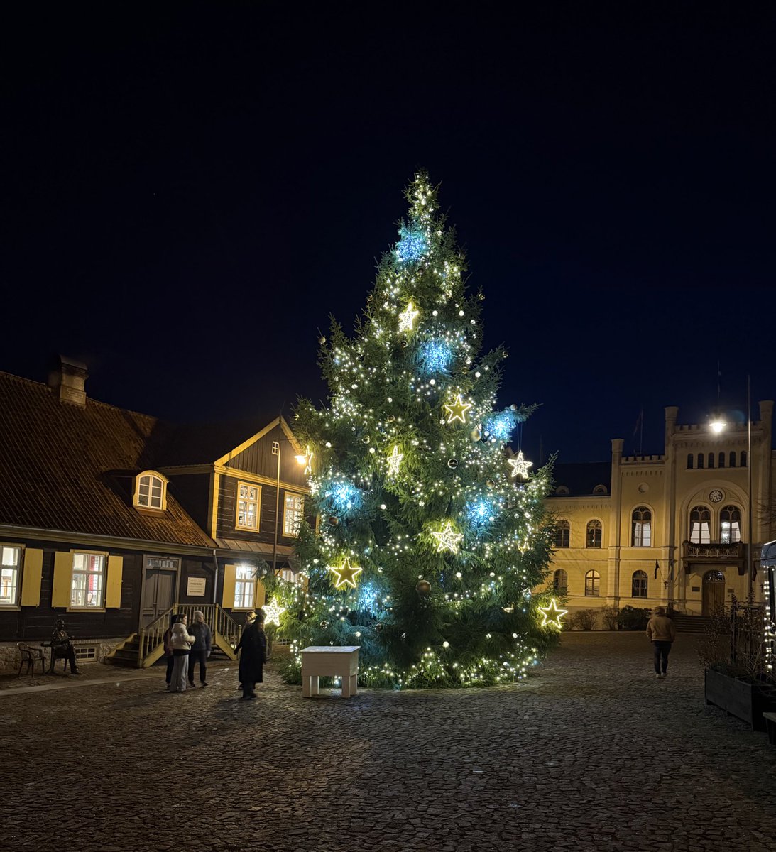 Latvijā māk labāk, 8/10