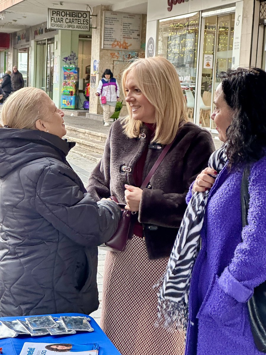 pparganda's tweet image. 🌞 Esta mañana hemos vuelto a estar en la calle con los vecinos para compartir con ellos sus inquietudes.

🧏‍♂️ Escuchar a todos para poder desarrollar nuestras políticas en la gestión municipal está en nuestros genes. 

Gracias a todos.