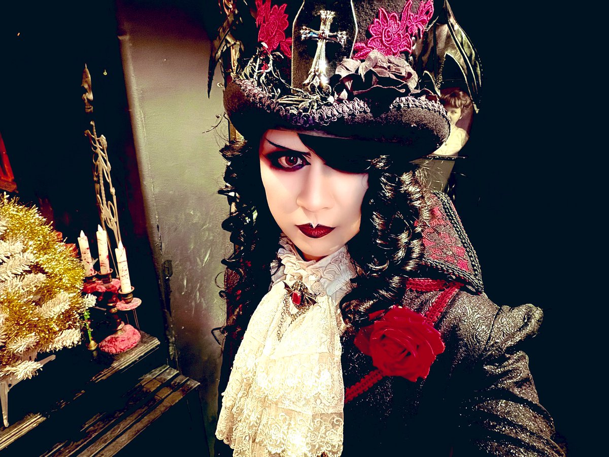 🌹ローズ伯爵🌹(VAMPIRE ROSE) (@fromVampireRose) / Posts / X