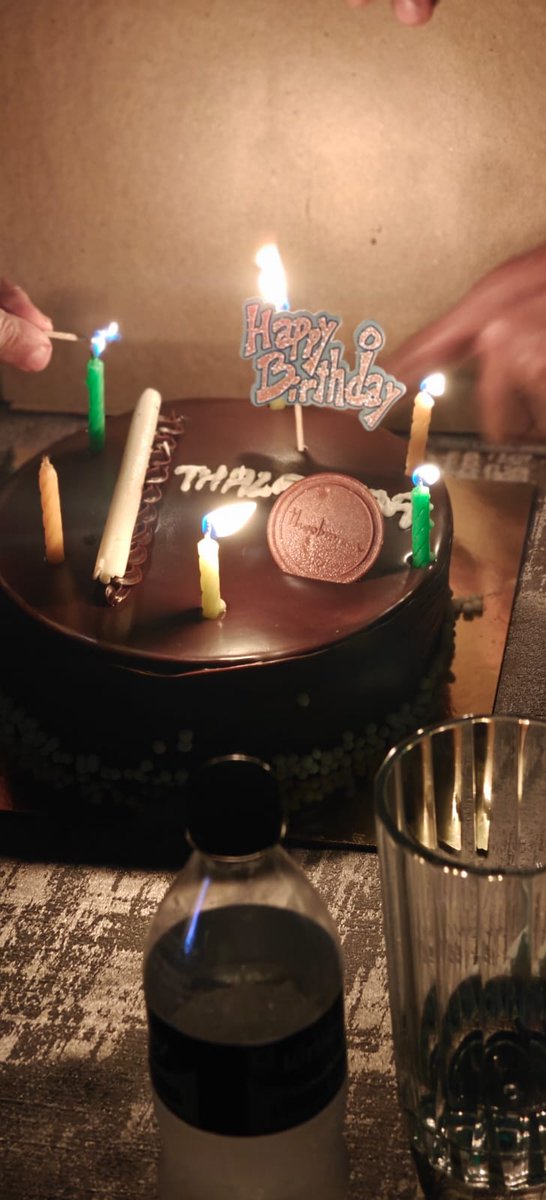 vimshira's tweet photo. #Rajnikanth there is a group in Mumbai who celebrate  your birthday every year, with quiz on your movies and songs and dialogue's  this is so unique. Thanks to #ksgopalkrishnan https://t.co/RSRpoU3eIt