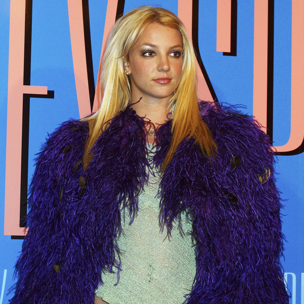 singularbritney's tweet image. 22 years ago today, Britney Spears at an “In the Zone” album press conference in Tokyo, Japan.

#BritneySpears