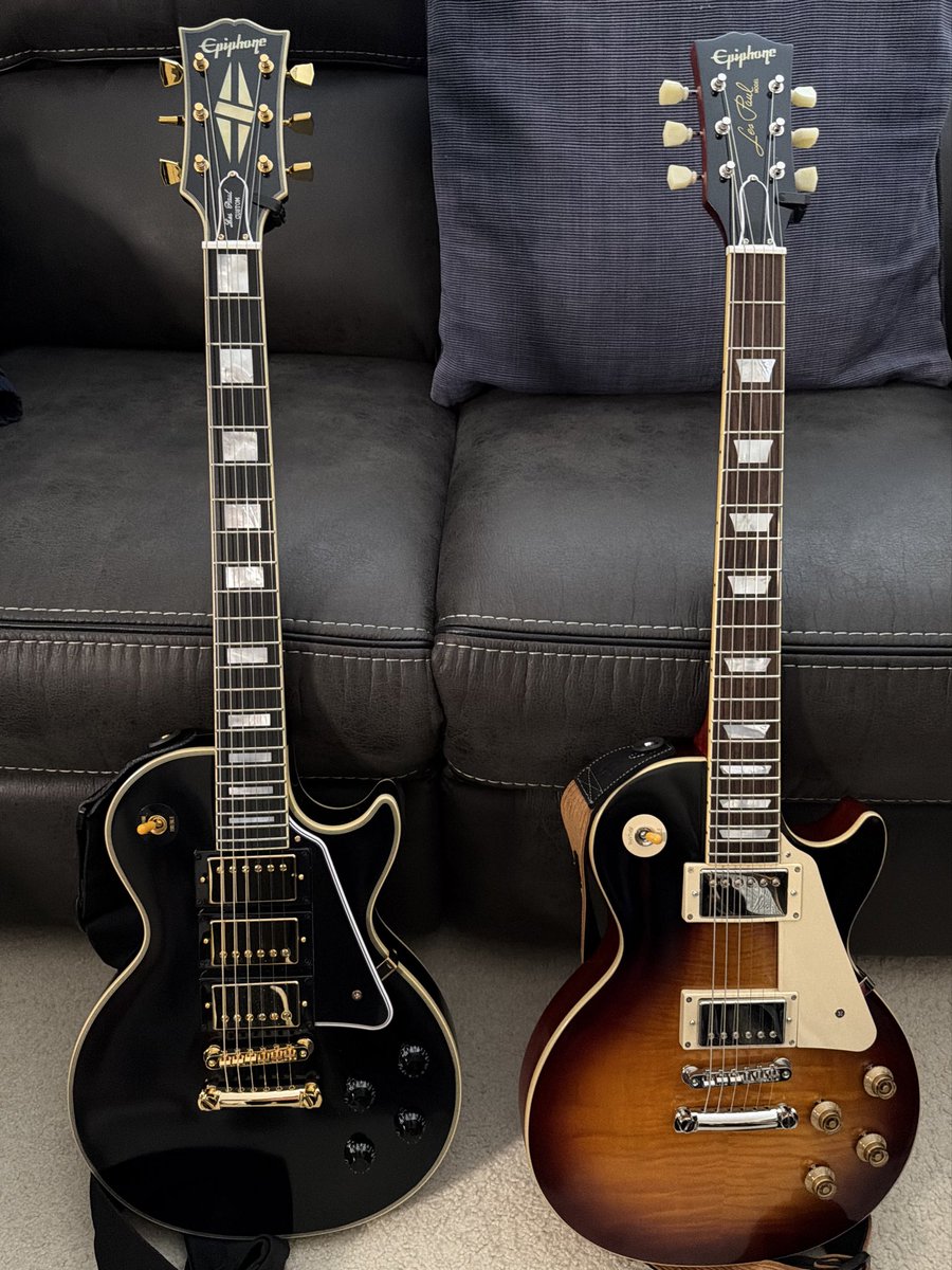 Dan de Silva tweet media