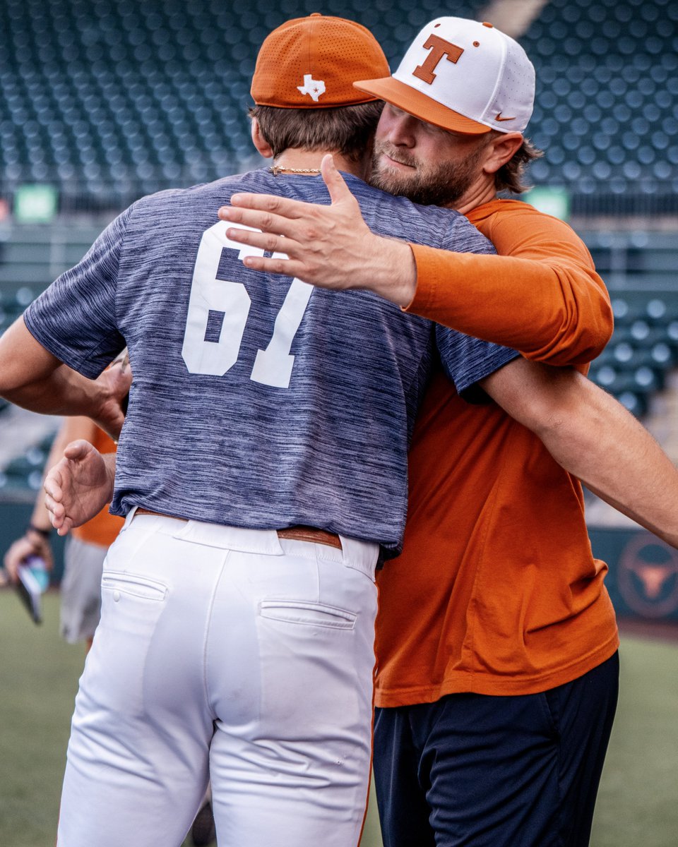 Texas Baseball tweet media