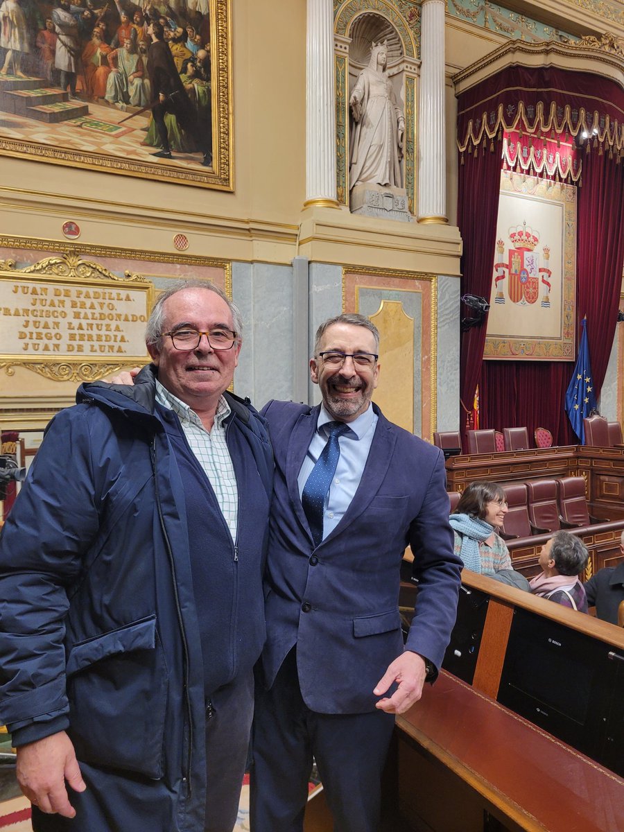 gelo_sdr's tweet photo. Un placer saludar a @javiernoriegago en su "oficina". Gracias por tu amabilidad. https://t.co/T1vXaRCw5j
