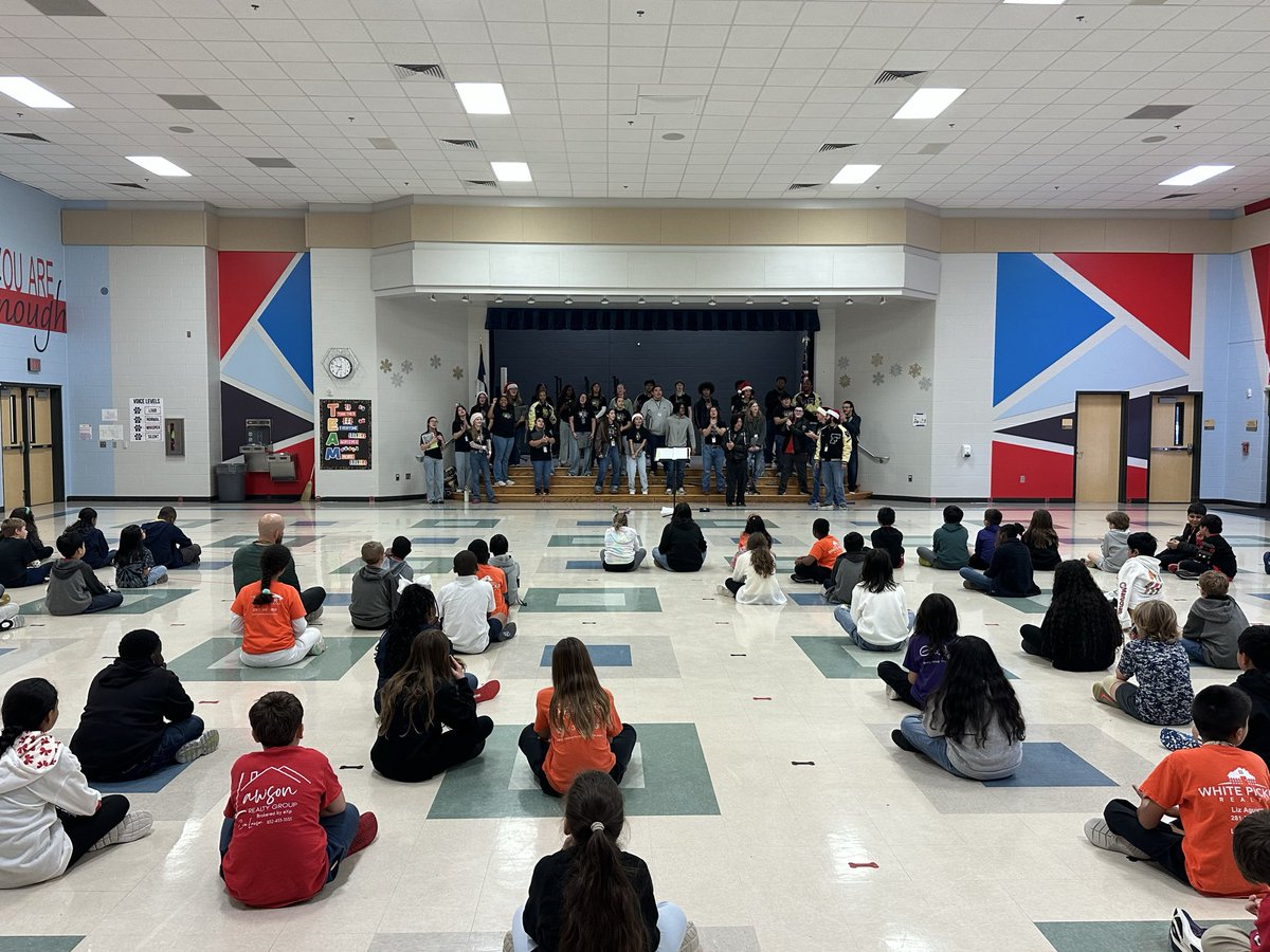 Foster Falcon Choir tweet media