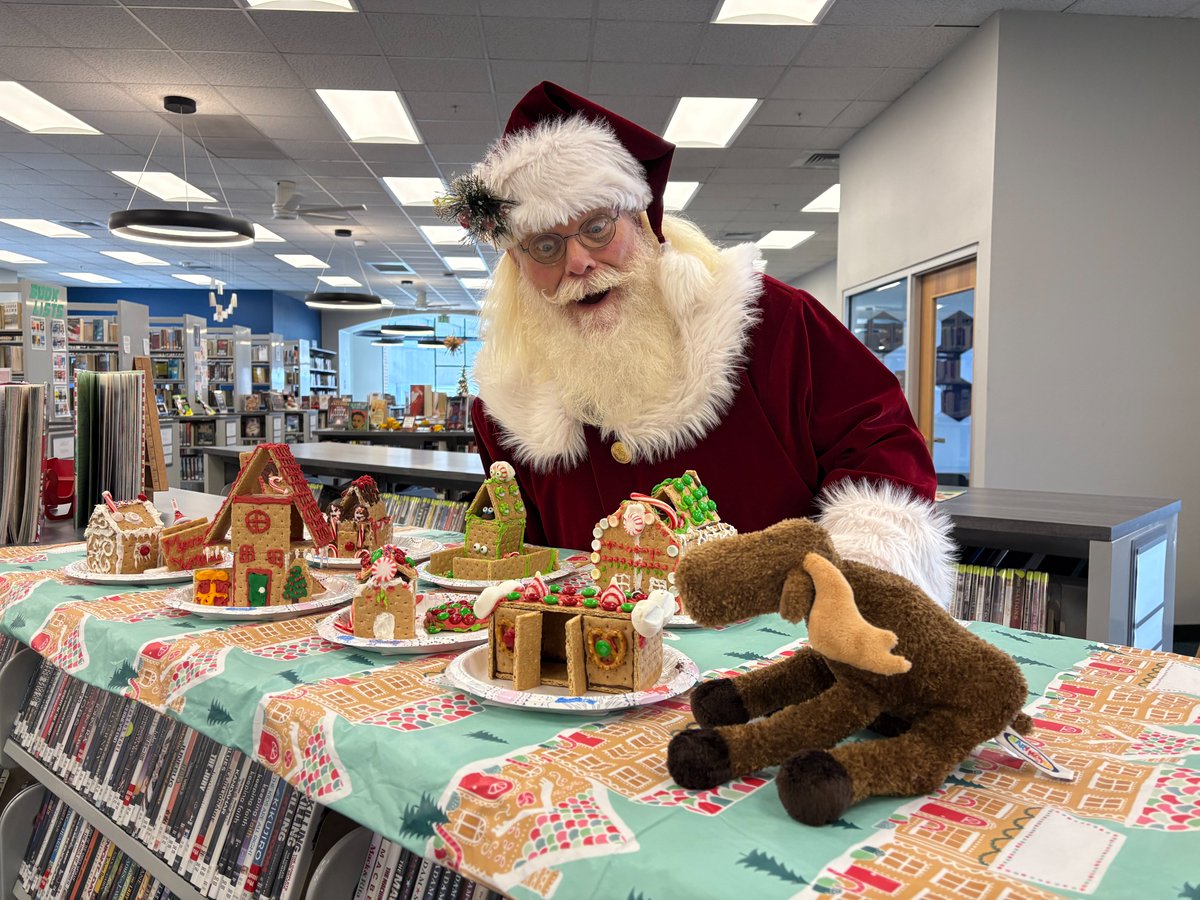SummitLibraries's tweet image. Santa at the library!