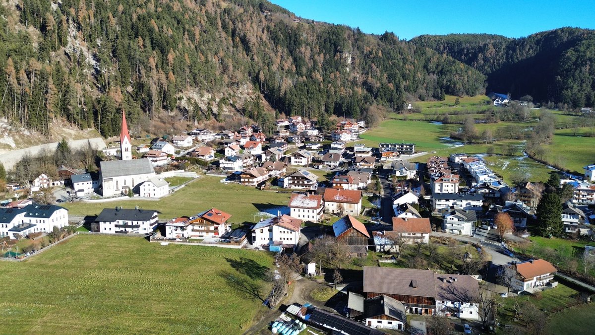 Neue DAS-Mobilfunkanlage in #StSigmund gestartet! 
Versorgungslücke geschlossen
Stabile Netzabdeckung für Bevölkerung, Gäste &amp; Pendler
Mehr Sicherheit: Notrufe jederzeit möglich, Einsatzkräfte schneller &amp; koordinierter
Ein wichtiger Schritt für moderne Infrastruktur im #Pustertal