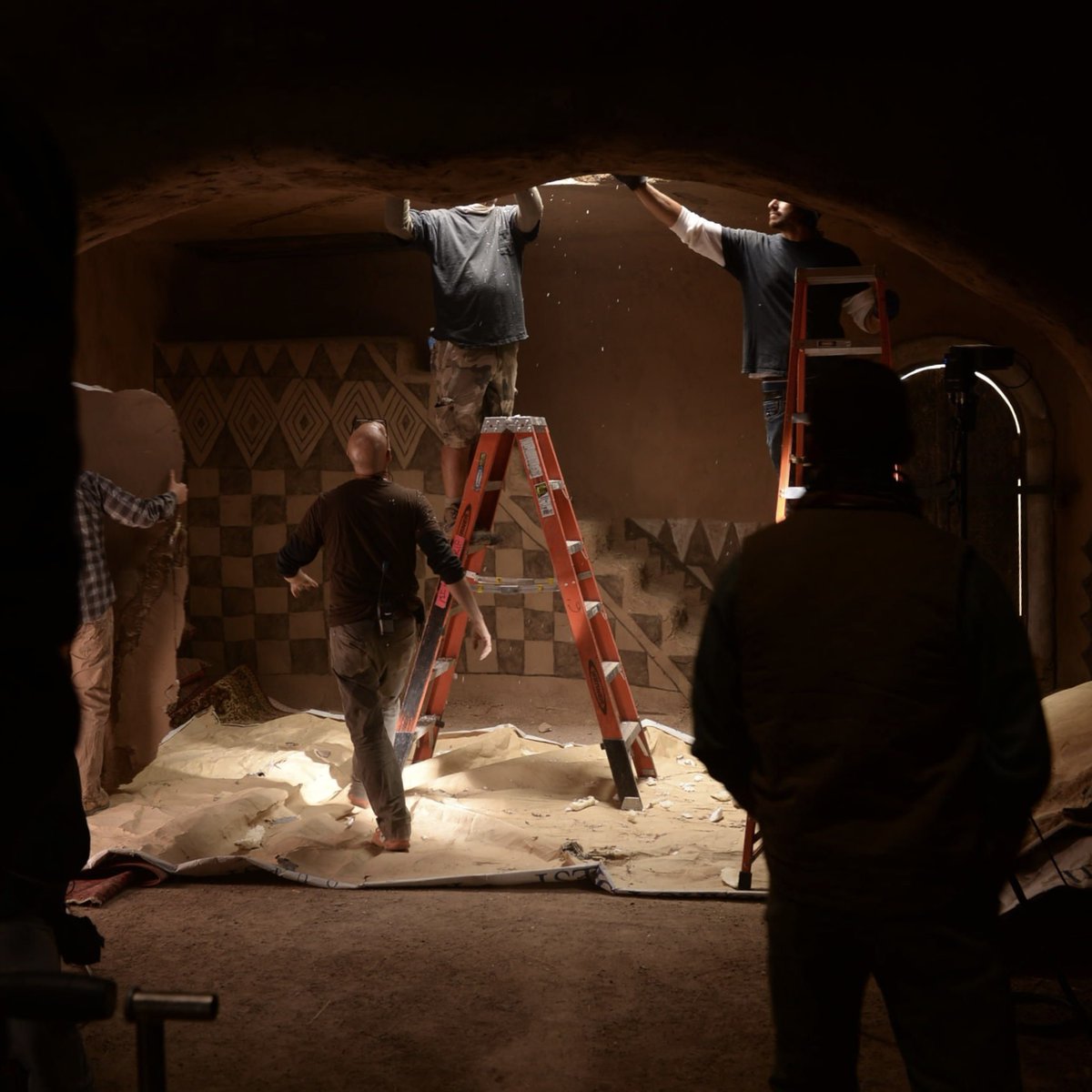 Larry Fong ASC tweet media