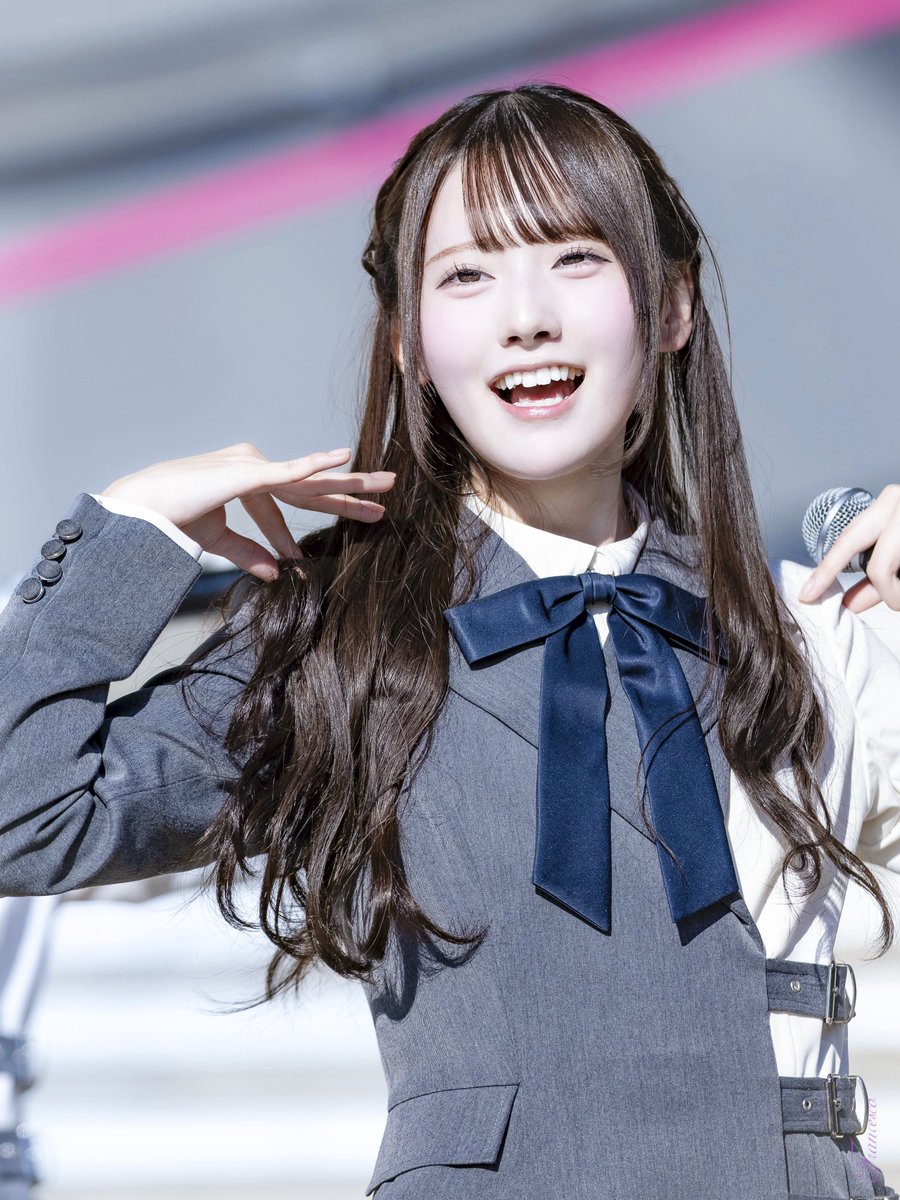 Rain Tree 綾瀬ことり (@ayase_kotori_) さん #綾瀬ことり #RainTree
