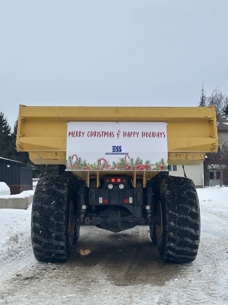 ESS1946's tweet photo. 🎅✨ Holiday spirit on full display! ESS had an amazing time participating in the Christmas parade last weekend — big thanks to RICE Group for teaming up with us on this festive setup.🎄

#ESS #ChristmasParade #HappyHolidays #ServiceTruck #HeavyEquipment https://t.co/b1N4KdR8fS