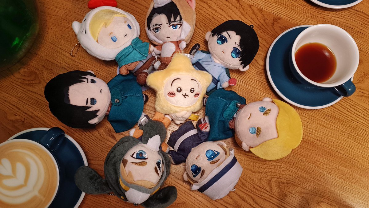 kur00ru's tweet photo. Thank YOU!
We should do this more often 💜💚 It'd actually be cool to organize a ✨fancy eruri gathering✨!! (Perhaps somewhere more central than se or hu... leave your suggestions in the comments hahah) https://t.co/qc1Si31FHB