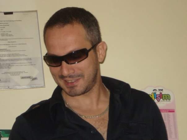 Çok eskilerden...
hayatımda ilk kez bu kadar kısa kestirmiştim..
#KısaSaçChallenge