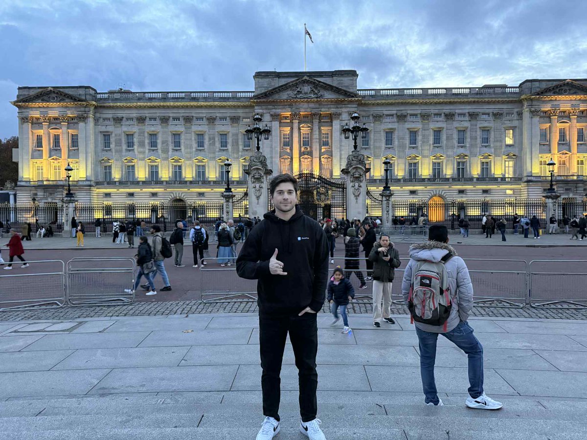 "I sent 10,000 TikTok Shop outreach messages to creators but only 2 responded!! TikTok Shop doesn't work!" This is a common complaint I hear on the 100s of calls I'm on per week with brand and agency owners and operators.

If your response rate is truly so atrocious that only