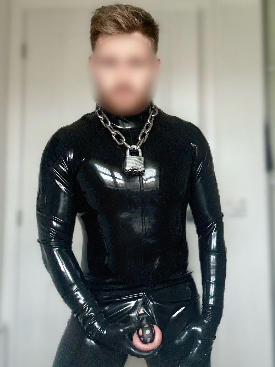 Rubber_Maxxx's tweet photo. My Top 4 Pics of 2025 

Quote this tweet with yours 😈😏 https://t.co/uLIb8jCmnf