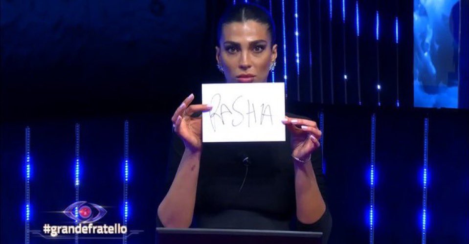 cifalota's tweet photo. @rashalaprincess come hai fatto tu,quando ne hai avuto l'occasione https://t.co/beSpnaYczS