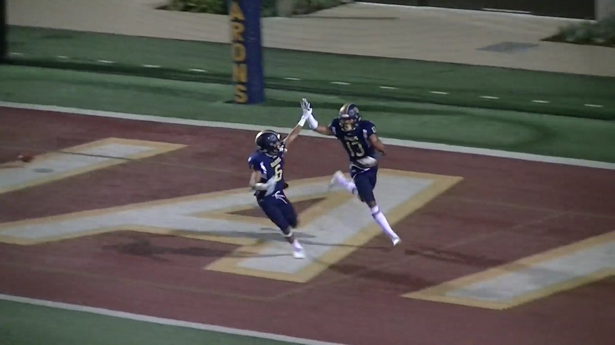 Diante Lee tweet media